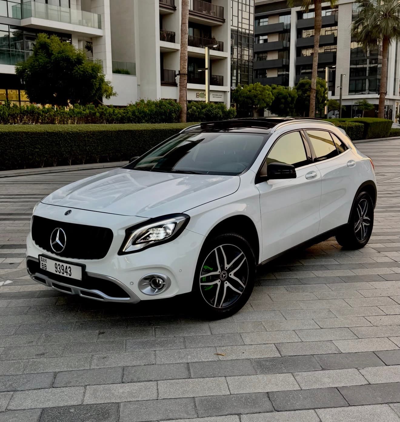 Mercedes GLA220